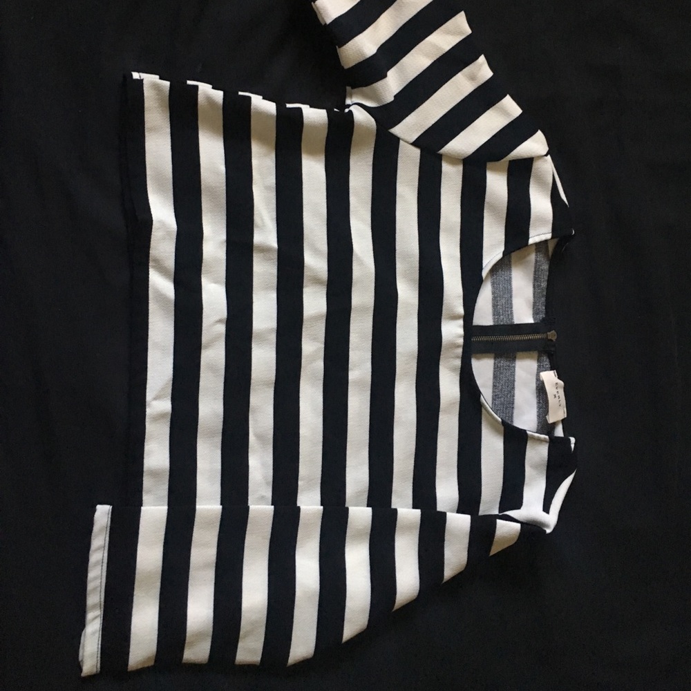 Everly Formal Black & White Top